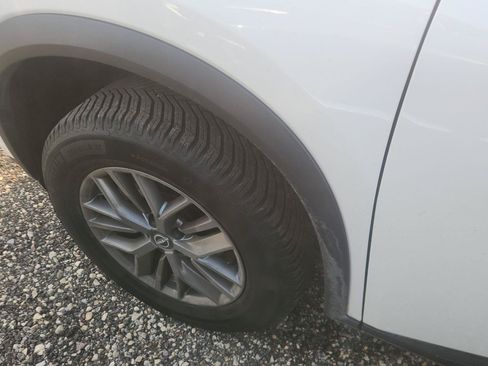 Used 2023 Nissan Rogue S AWD/4WD image 5