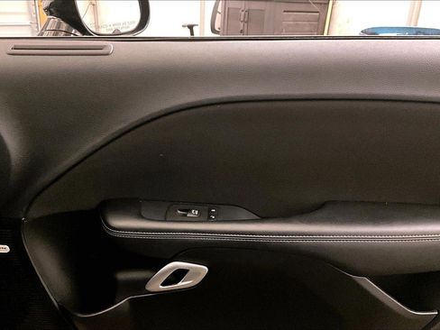 Used 2022 Dodge Challenger R/T Scat Pack w/ Dynamics Package image 23