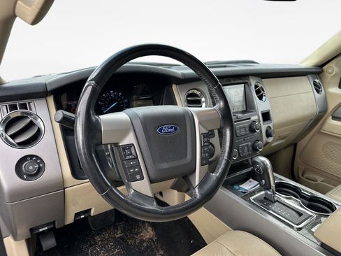 Used 2017 Ford Expedition EL Limited w/ Equipment Group 301A image 11