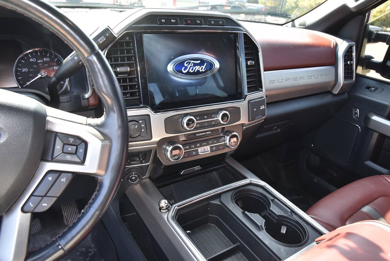 Used 2022 Ford F250 Platinum w/ FX4 Off-Road Package AWD/4WD image 9