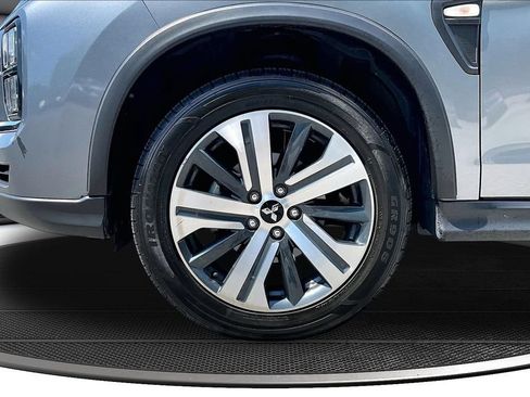 Used 2024 Mitsubishi Outlander Sport AWD image 32