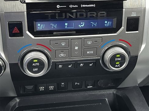 Used 2020 Toyota Tundra Platinum image 18