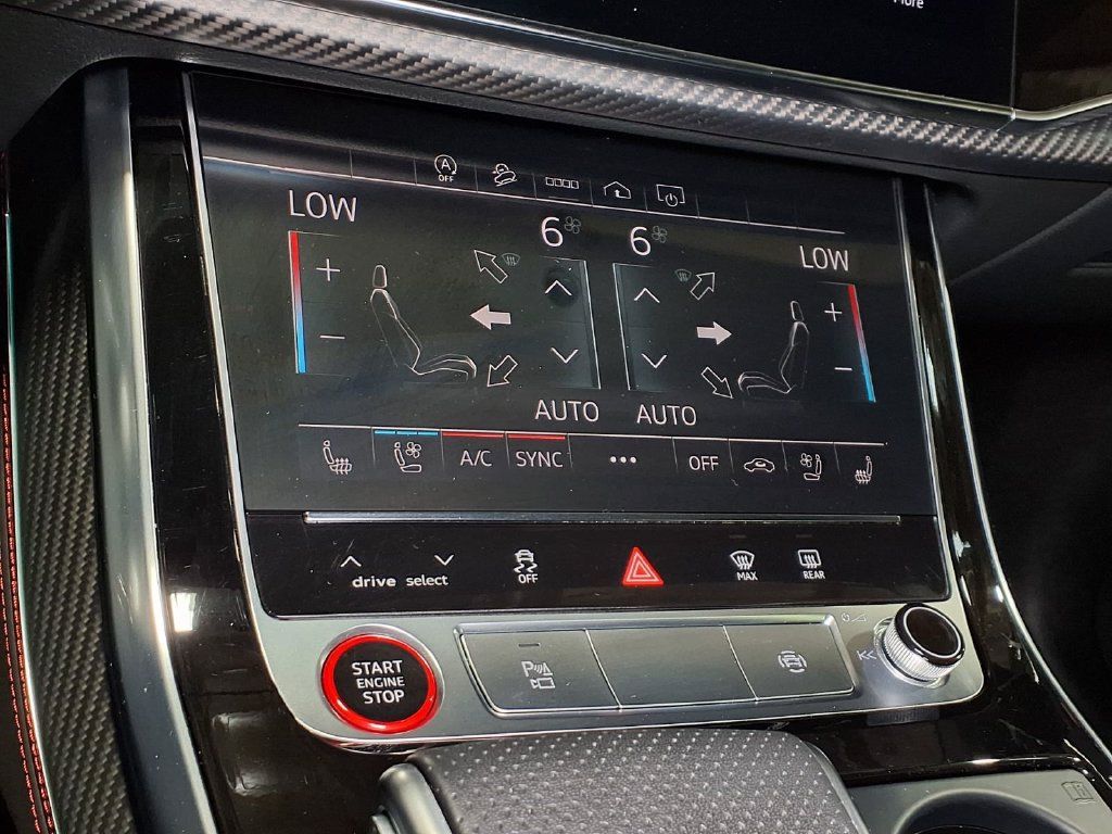Used 2024 Audi RS Q8 AWD/4WD image 5