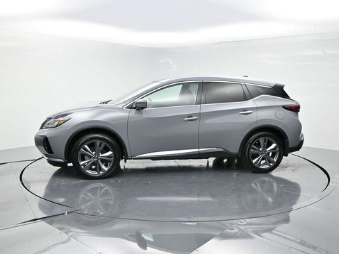 Used 2024 Nissan Murano Platinum w/ Cargo Package image 3