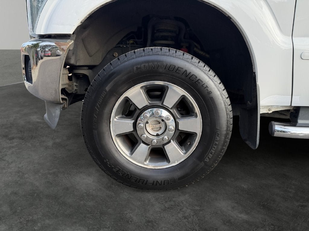 Used 2012 Ford F250 Lariat w/ Lariat Interior Pkg AWD/4WD image 5