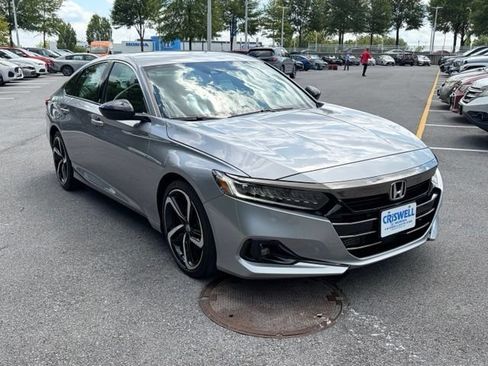 Used 2022 Honda Accord Sport image 2