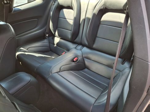 Used 2016 Ford Mustang GT Premium w/ Equipment Group 401A RWD image 8