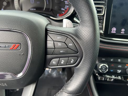 Used 2023 Dodge Durango GT RWD image 30
