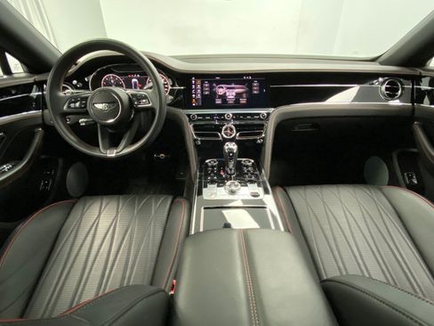Used 2021 Bentley Flying Spur V8 AWD/4WD image 26