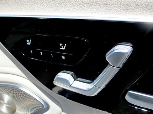 Used 2023 Mercedes-Benz EQS 450+ 4MATIC Sedan image 30
