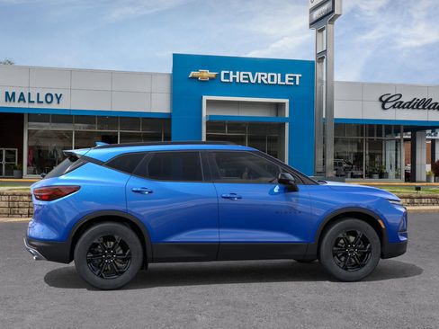 New 2026 Chevrolet Blazer LT w/ Midnight/Sport Edition image 5