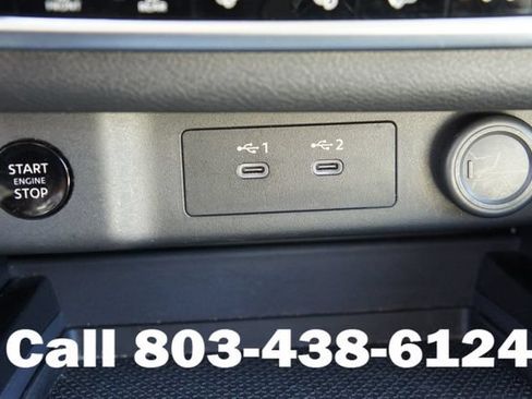 Used 2025 Nissan Rogue SV FWD image 8
