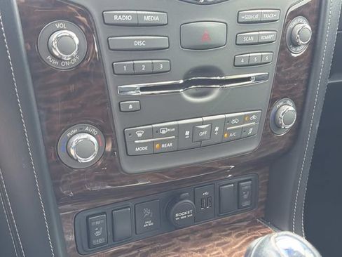 Used 2019 Nissan Armada SL w/ Premium Package RWD image 32
