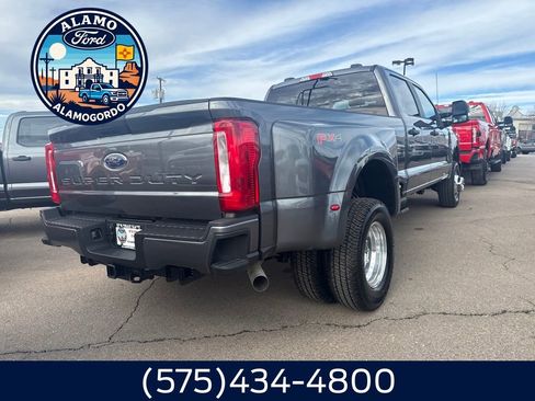 New 2026 Ford F350 4x4 Crew Cab DRW Super Duty image 12