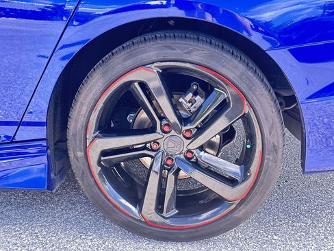 Used 2022 Honda Accord Sport image 11