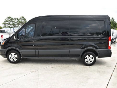 Used 2017 Ford Transit 250 148 Medium Roof RWD image 4