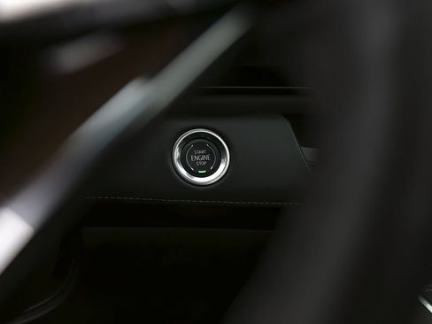 Used 2023 Cadillac Escalade Premium Luxury Platinum image 16