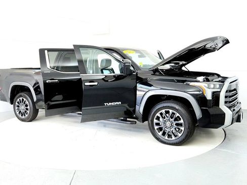 Used 2023 Toyota Tundra Limited AWD/4WD image 12