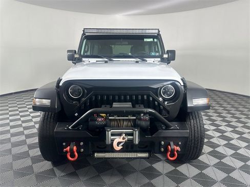 Used 2020 Jeep Wrangler Unlimited Sport image 11
