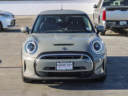 Used 2023 MINI Cooper SE image 2