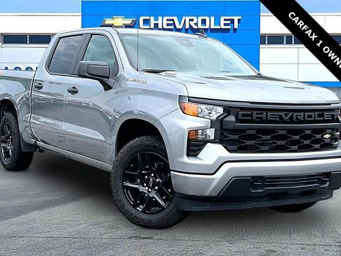 Used 2026 Chevrolet Silverado 1500 Custom AWD/4WD image 1