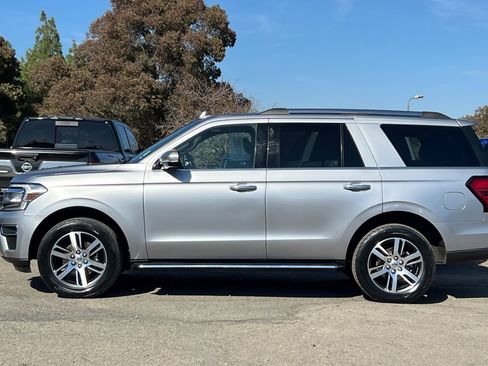 Certified 2023 Ford Expedition Limited image 7