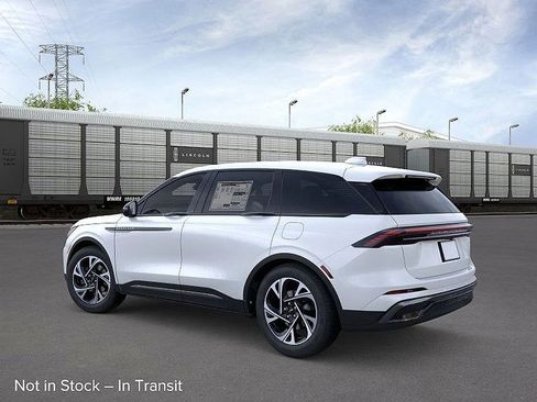 New 2026 Lincoln Nautilus Premier w/ Jet Appearance Package image 4