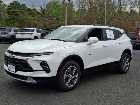 Certified 2023 Chevrolet Blazer LT w/ Convenience Package AWD/4WD image 3