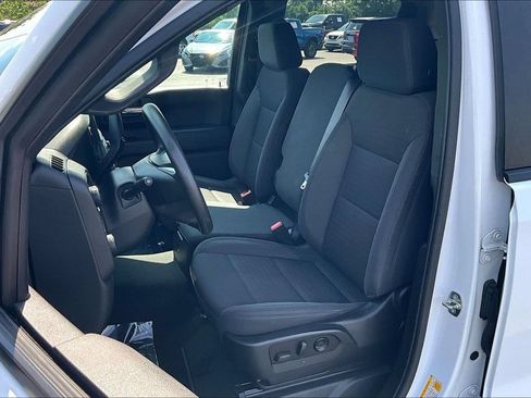 Used 2022 Chevrolet Silverado 1500 Custom Trail Boss w/ LPO, Dark Essentials Package AWD/4WD image 24