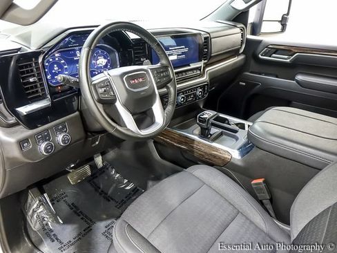 Used 2025 GMC Sierra 1500 Elevation w/ Preferred Package AWD/4WD image 12