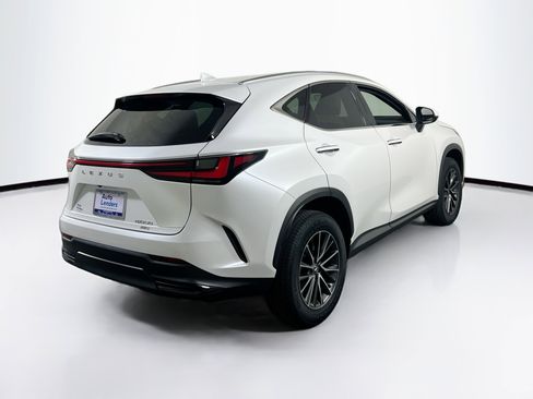 Used 2024 Lexus NX 250 AWD image 5