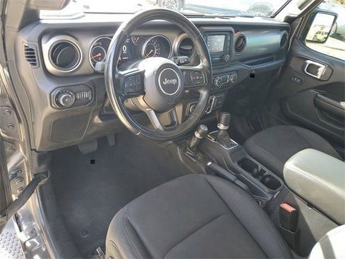 Used 2020 Jeep Wrangler Unlimited Sport S image 4