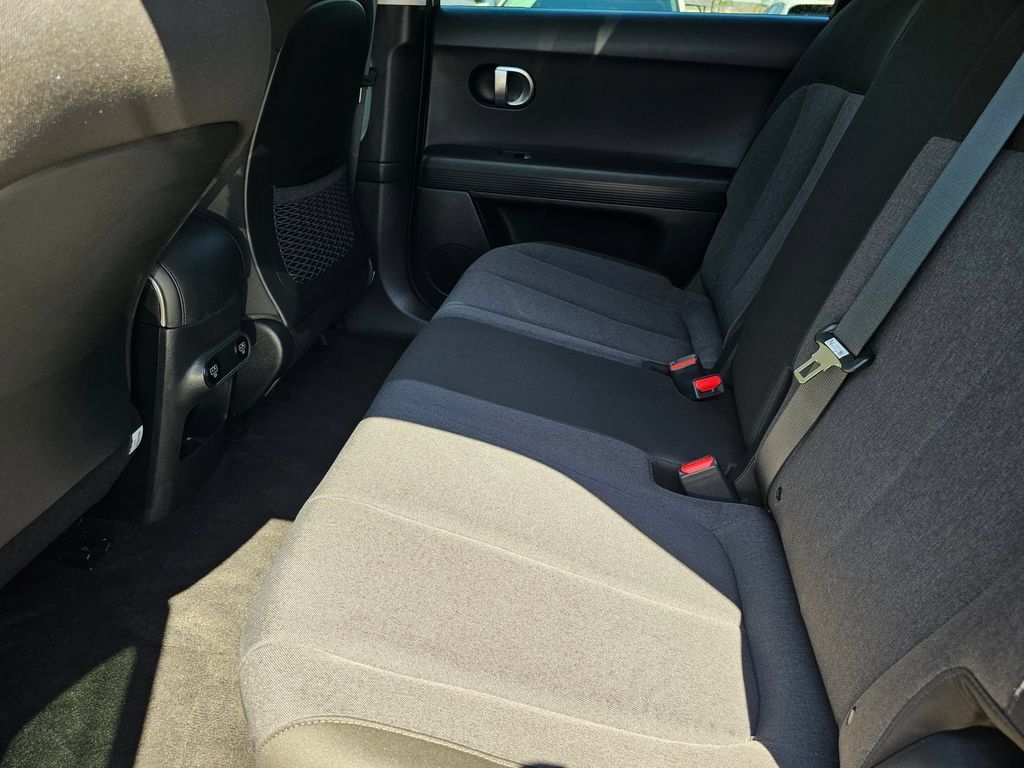 Certified 2024 Hyundai Ioniq 5 SE RWD image 19