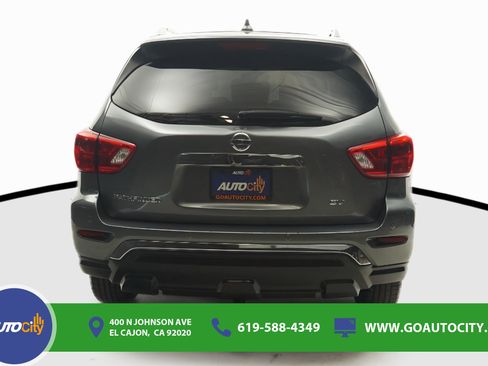 Used 2020 Nissan Pathfinder SV FWD image 12
