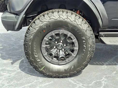 New 2025 Ford Bronco Raptor w/ Interior Carbon Fiber Pack image 18