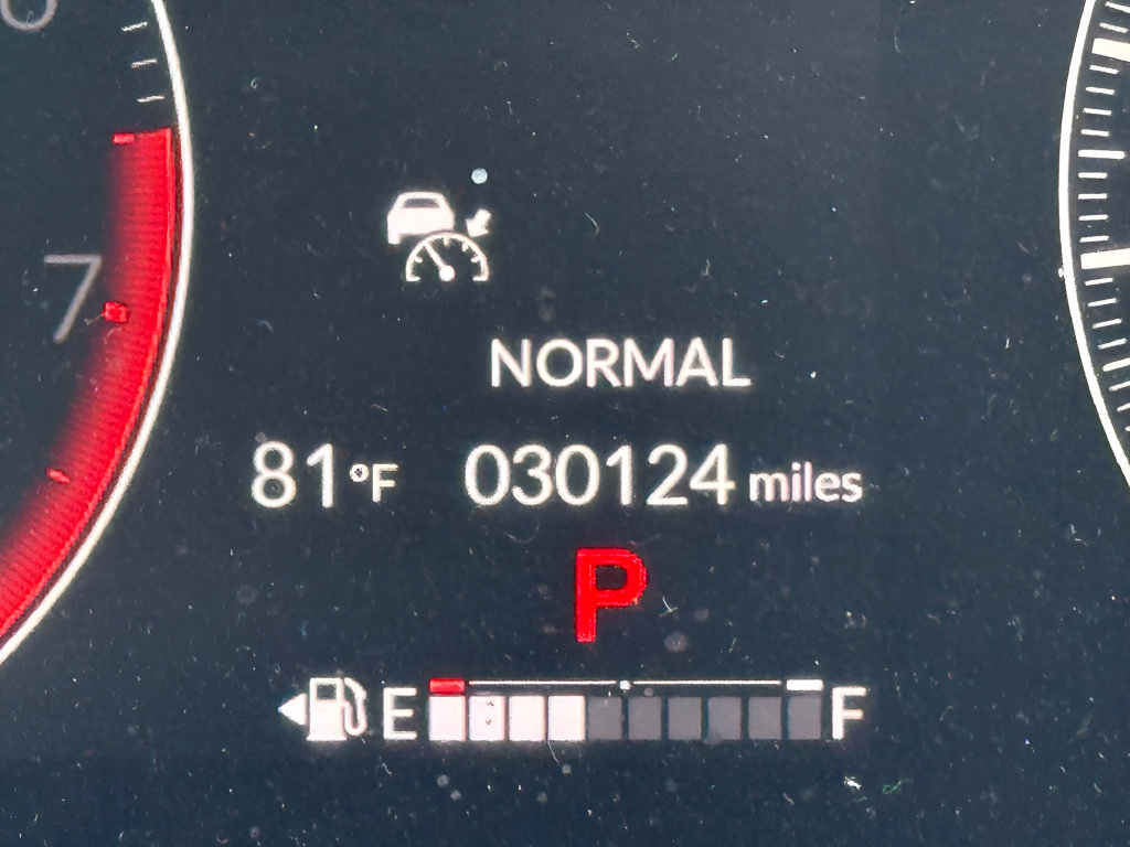 Used 2024 Honda CR-V LX image 24