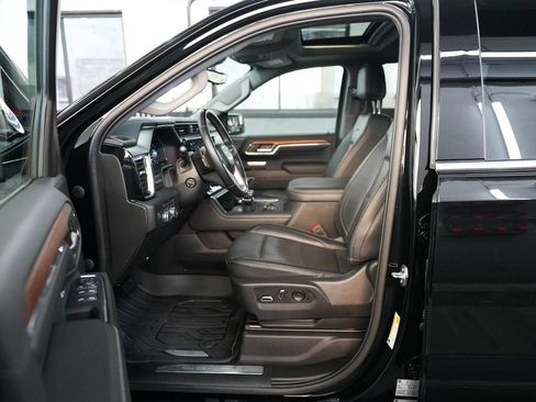 Used 2023 GMC Sierra 1500 Denali w/ Denali Reserve Package AWD/4WD image 28