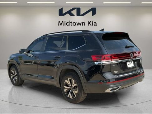 Used 2025 Volkswagen Atlas SE FWD image 5