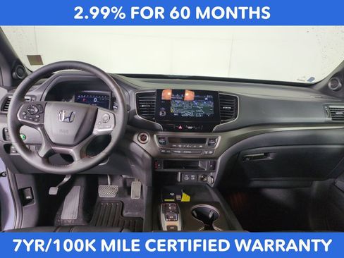 Certified 2025 Honda Passport TrailSport image 12