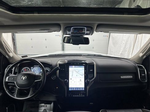 Used 2024 RAM 3500 Laramie image 40