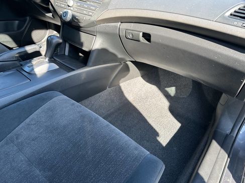 Used 2009 Honda Accord LX image 16