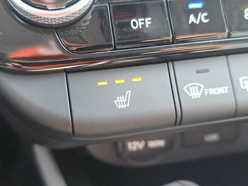 New 2026 Hyundai Elantra Limited FWD image 30