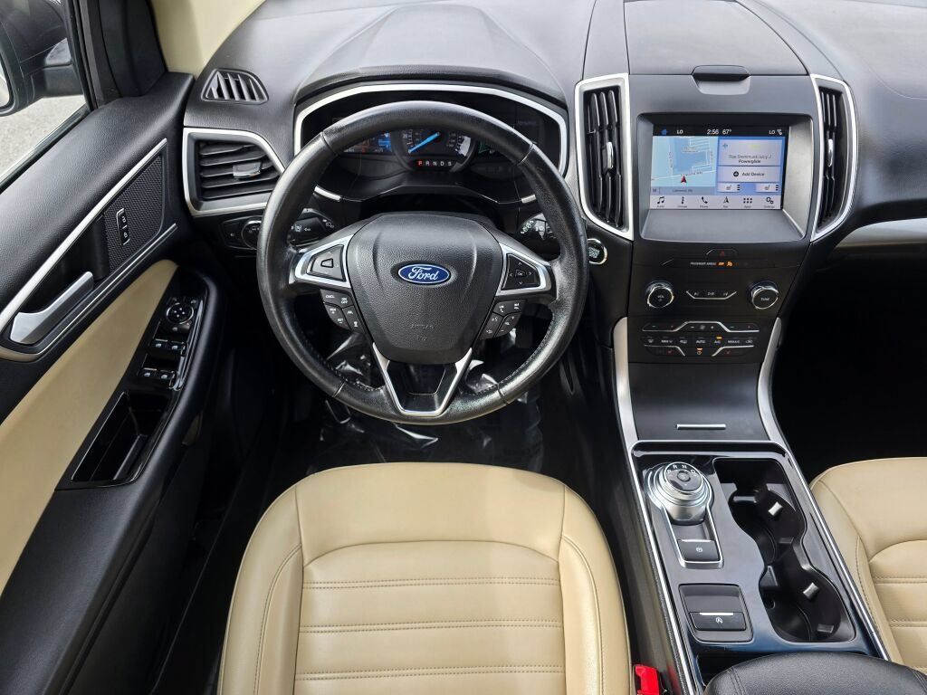 Used 2019 Ford Edge SEL w/ Equipment Group 201A FWD image 2