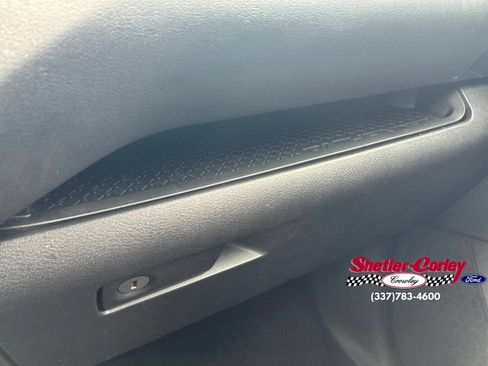 Used 2024 Nissan Pathfinder SV FWD image 32