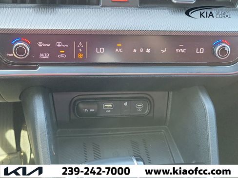 Certified 2024 Kia Sportage SX FWD image 25
