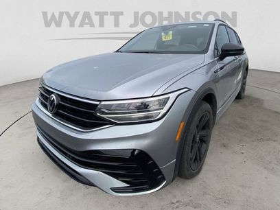 Used 2023 Volkswagen Tiguan SE R-Line