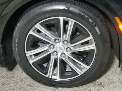 Used 2024 Cadillac Lyriq Luxury w/ LPO, Floor Liner Package AWD/4WD image 15