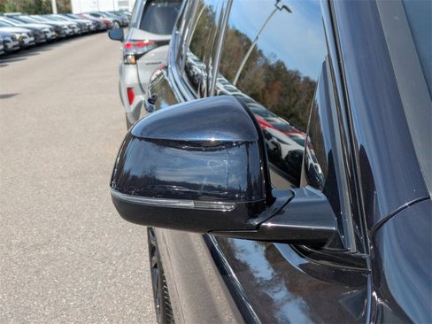 Used 2024 BMW X3 sDrive30i w/ M Sport Package image 11