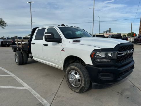 Used 2023 RAM 3500 Tradesman image 6