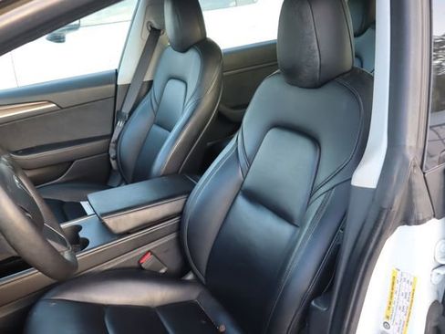 Used 2021 Tesla Model 3 Standard Range Plus RWD image 6